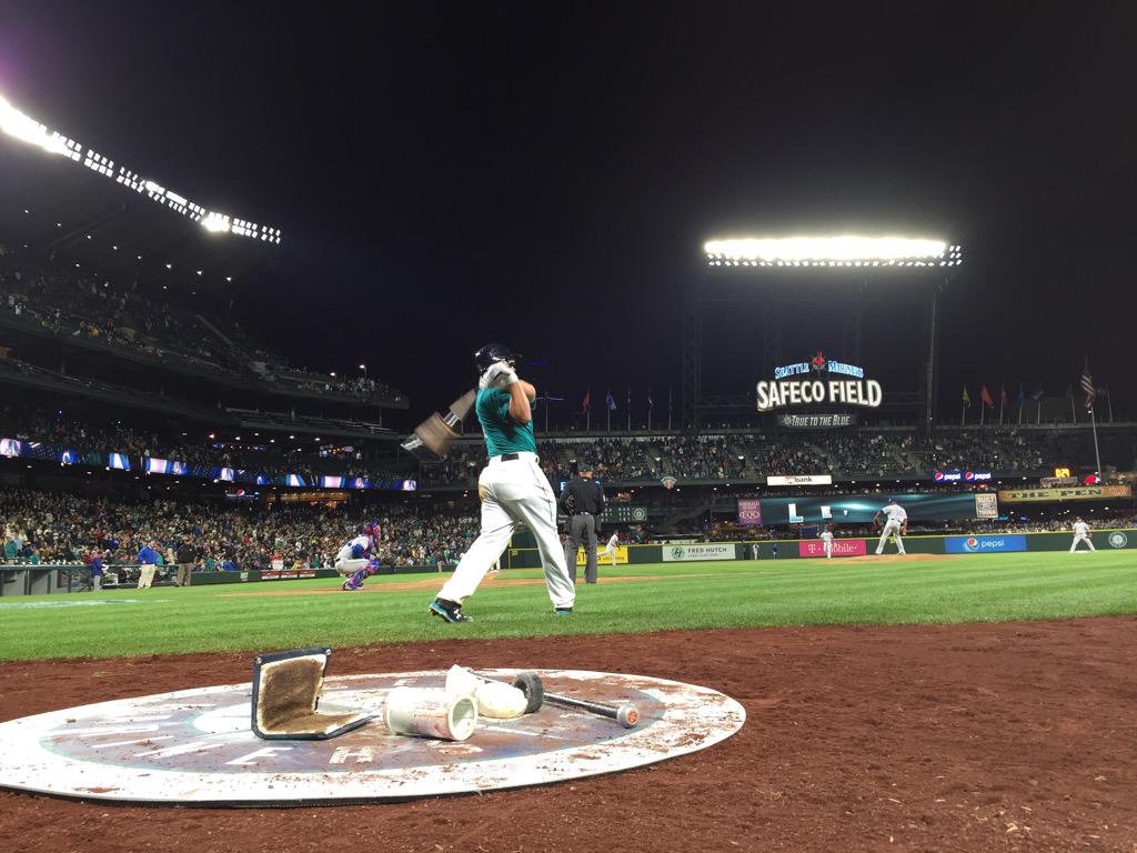 Seattle Mariners on X: Kyle Seager will lead off the bottom of the ninth  for the #Mariners. 3-1 #Rangers  / X