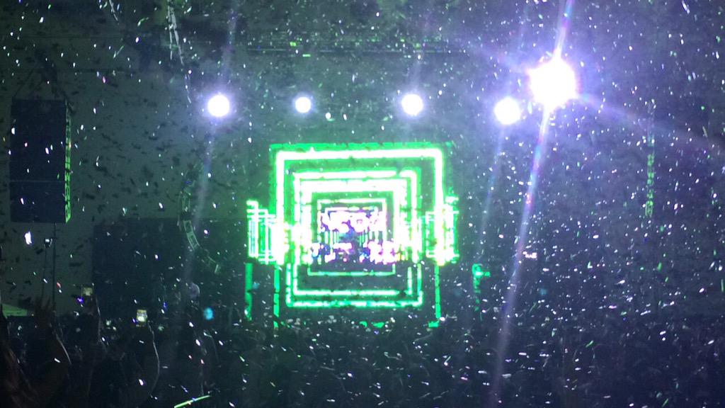 FRentertainLive's tweet photo. Ahora si @steveaoki en el escenario! ¡Empezando una gran fiesta en #Querétaro ! #FRentertainment http://t.co/KU4rj5Q4tm