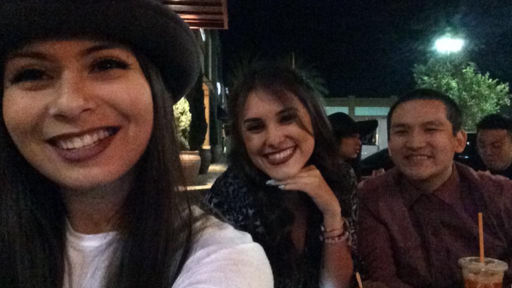 dinhyydinhdinh's tweet photo. Fancy Friday with family 😻👧🏽👧🏽👲🏼 @PirateJackoline @kasssaywah 💕#missingDaniel http://t.co/MbLOB6Q8B5
