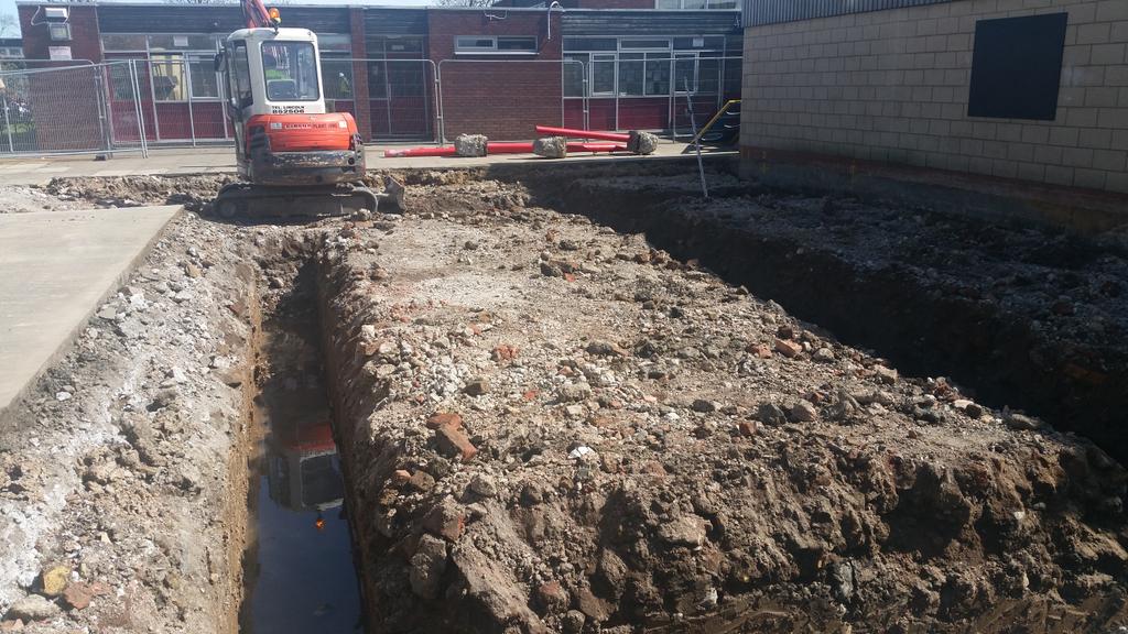 UnibuildLtd's tweet photo. Excavations progressing nicely http://t.co/7eVJbOMQuO