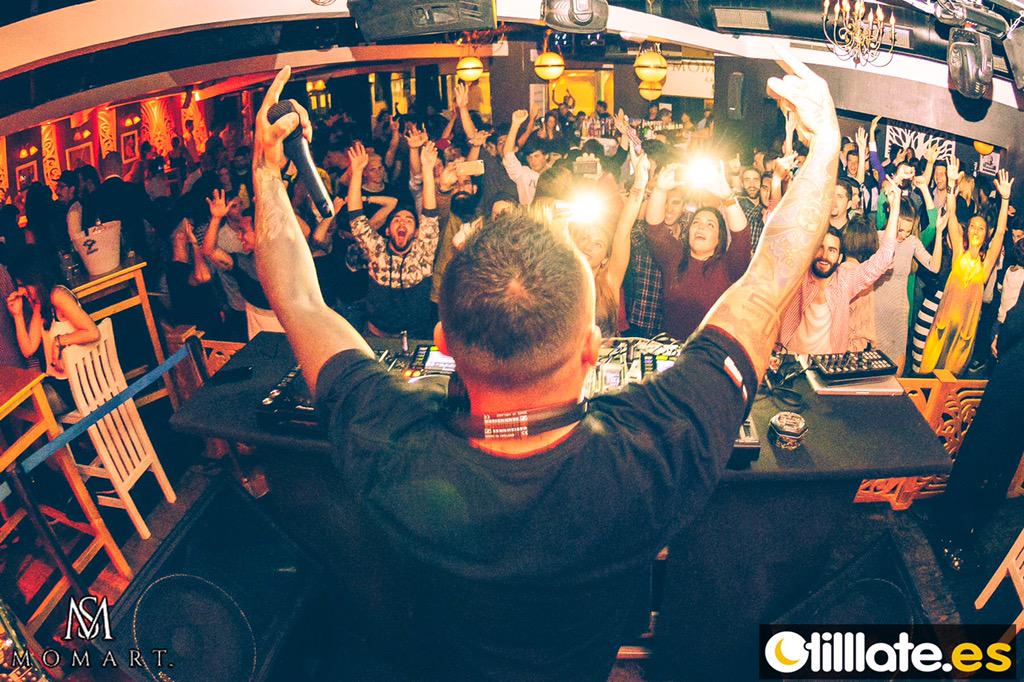 Grande <a href="/djnanoshow/">Dj Nano</a> ayer en #SALAMOMART #CADIZ