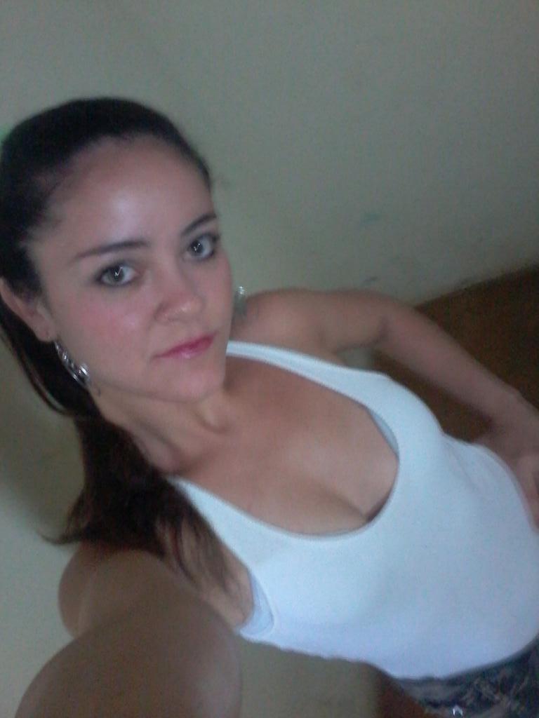 AparThais's tweet photo. Hj quero ser mais determinada http://t.co/HOG7A3OGuf