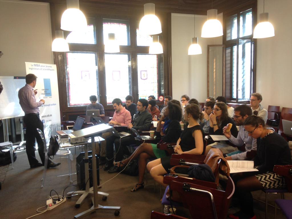 C'est parti pour la 2ème journée des #JRS_ISNI <a href="/ISNItwit/">ISNI - InterSyndicale Nationale des Internes</a> avec <a href="/CDI_MBA/">CDI_MBA</a>. Présentation du MBA Médecine &amp; management.