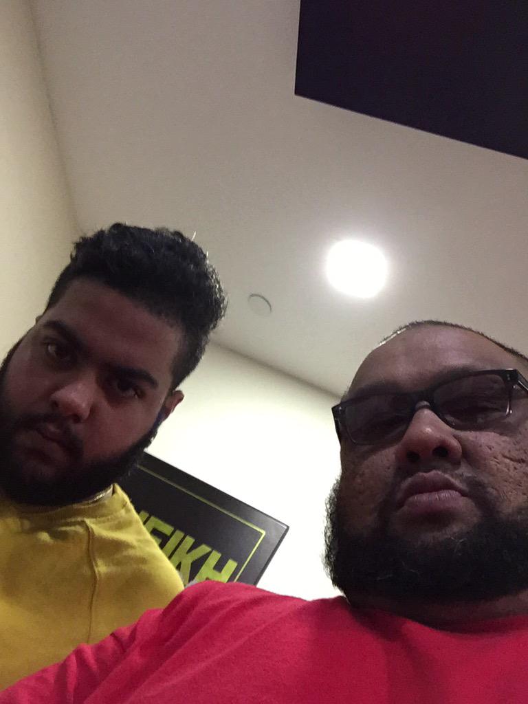 SheikhHaikel's tweet photo. We about to do this 'Kerana You'!!! #somrecording #schoolofmusic http://t.co/iEVLgyP6kp