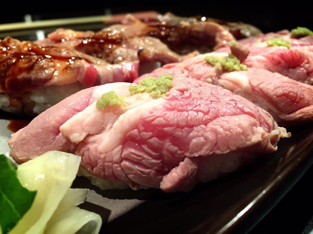 KenQn's tweet photo. 絶品！ラムの握り！

北海道ジンギスカン　羊肉専門店　七桃星　～なもせ～
http://t.co/NpdJXQOrIk http://t.co/Y24qANxv0j
