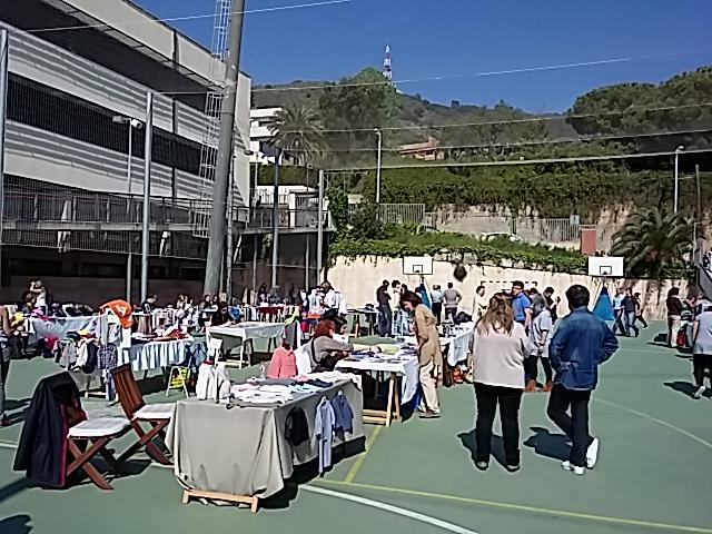 larri256's tweet photo. Mercat @AmpaEscolaSolc  avui! Tallers infantils. Us esperem @Bcn_Gracia @BCN_LesCorts @btvnoticies @TimeOutBCN http://t.co/F14CfF2Qy4