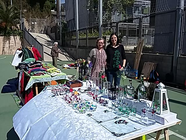 larri256's tweet photo. Artesania @AmpaEscolaSolc veniu disfrutareu @bcn_ajuntament @BCNCulturaCAT @bcncultura  @CcivicsBCN  @BCN_MediAmbient http://t.co/N5JHCaKDEI