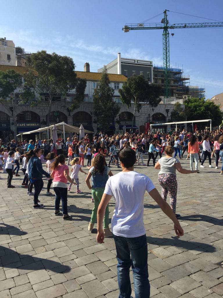 FabianPicardo's tweet photo. At Casemates with @ByrneSeamus &amp; @Santosprod for the IDO European Championship flashmob! #Brilliant! #GreatFun http://t.co/Y3O78rfcCp