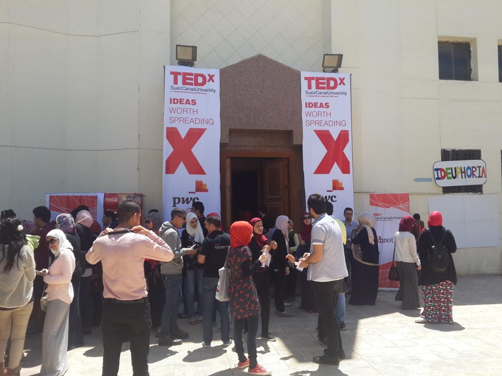 TEDxSuezCanalU's tweet photo. #TEDxSuezCanalUniversity #IDEUPHORIA #happeningnow http://t.co/8T4XwoMrEq