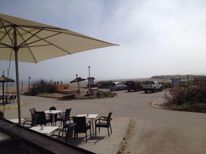 RestauranteLago's tweet photo. Día de sol con niebla para venir a disfrutar de la playa @ConMenu @gastromedia @RestaurantesCom http://t.co/yYMQDwoBPx