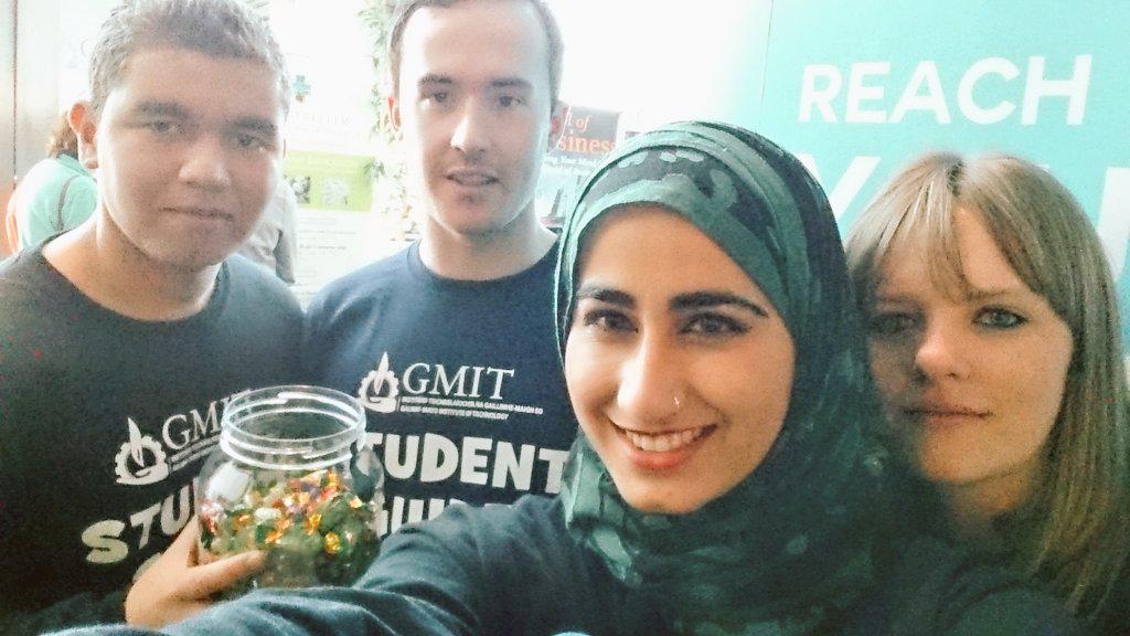 AsiaT789's tweet photo. Hard workers at the last GMIT Open Day #GMITOpenDay @GMITOfficial @GMITSU @GalwayHour #InstituteOfTechnology2015 http://t.co/MoqGdemCb7