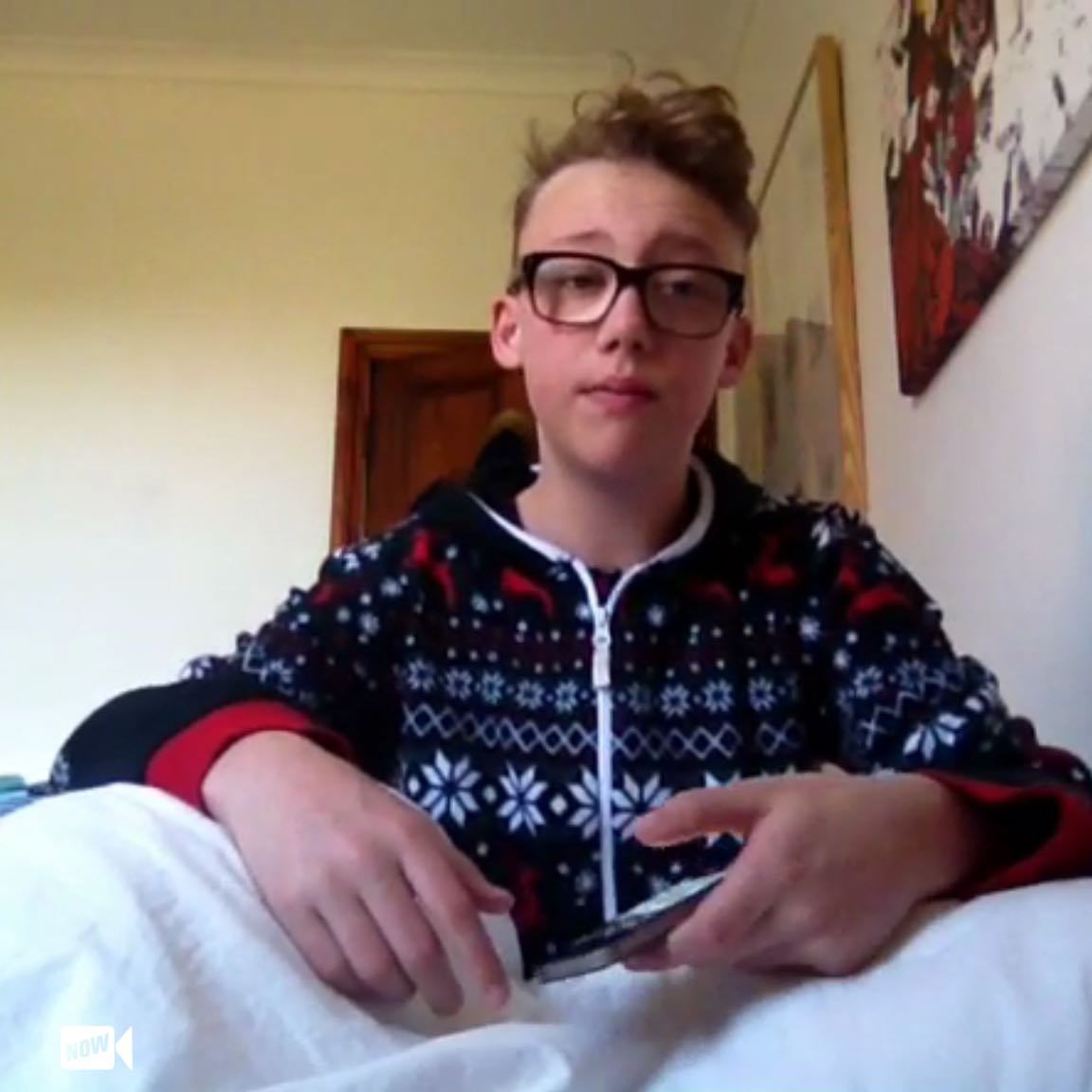 Lion_Sloth_Crew's tweet photo. 🔴 LIVE @ItsOllieMunro on #YouNow - Come watch him 💜😇 http://t.co/vcX66lNPSZ http://t.co/9MXJILKvJn