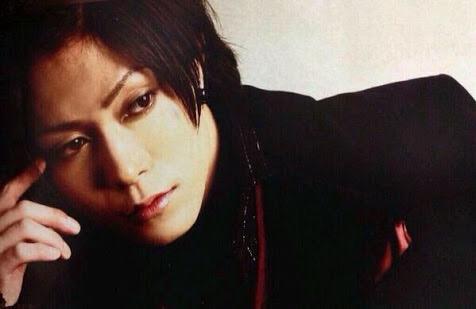 くろ 切り絵 メサイア 周康哉役 玉城裕規を切り絵に 玉ちゃん ʺପ ๑ ੭ ﾟ メイキングは過去ツイを 切り絵 メサイア 玉城裕規 気に入ったらrt Http T Co Hryjxj39uy Twitter