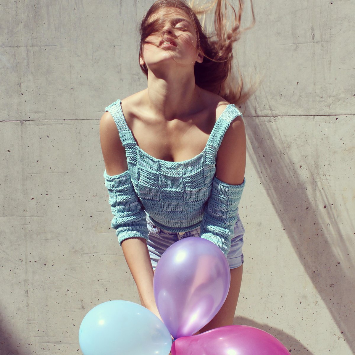 ¡Disfrutad de uno de nuestros últimos #tops, también en #azul! #moda #handmade #FelizSabado #style #fashion #trends