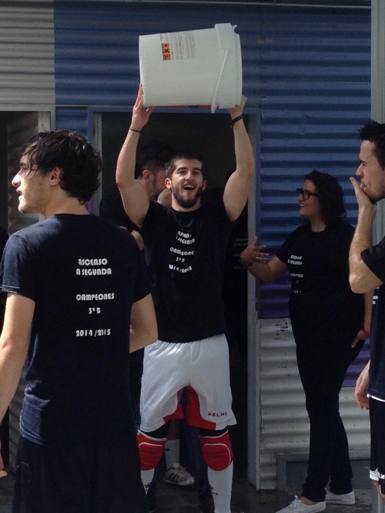 ChicHairProduct's tweet photo. CAMPEONES DE LIGA!!! http://t.co/vCClRbtbNc