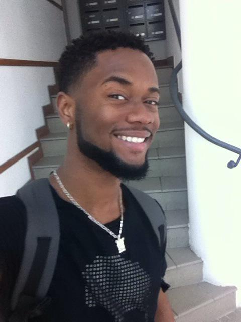 Tibaalfreshcut's tweet photo. http://t.co/hGgI2kigiD