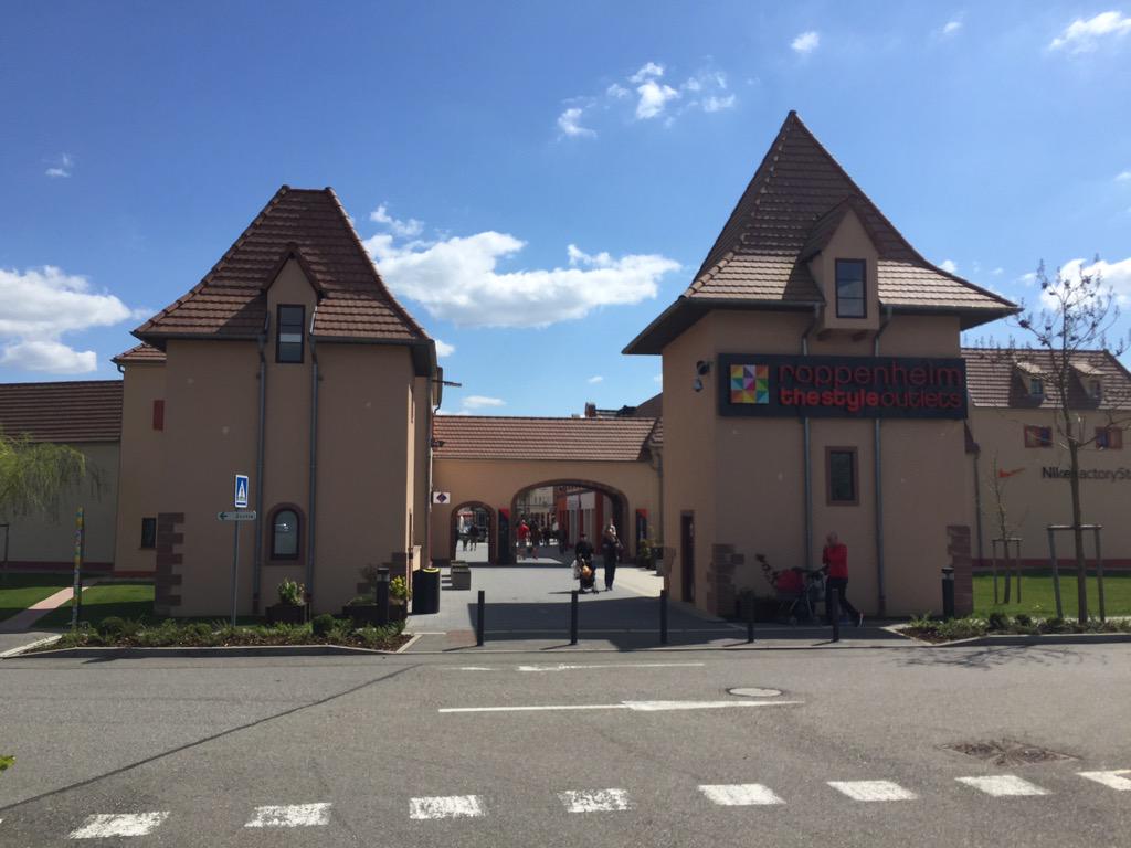 BlogKapoue's tweet photo. On arrive ! #ShopInRTSO #RoppenheimTheStyleOutlets http://t.co/3OqhR9dhyt