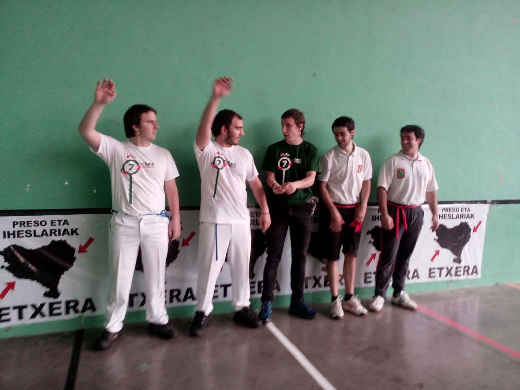 HuPilotakadaz2's tweet photo. Finaleko irudi batzuk! #PilotakadazEtxera http://t.co/dNd4cXlnEF