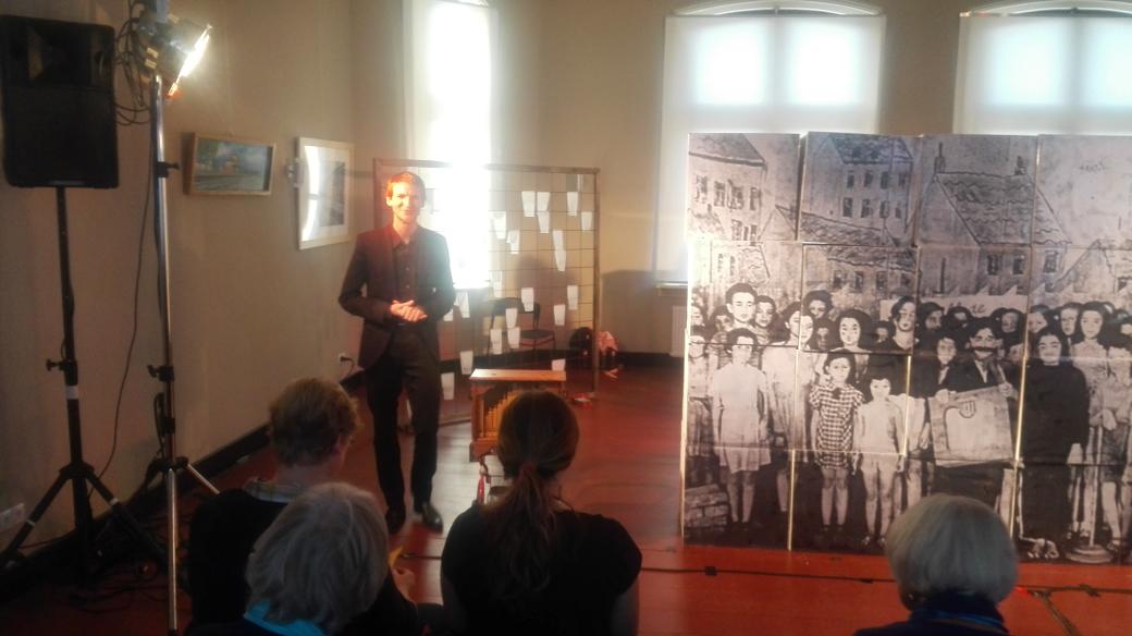 nnttm's tweet photo. Voorstelling Brundibár bij #NNTTM in #Zuidbroek. Voor zondag 19 april zijn er nog kaarten. http://t.co/FzB4MWOXUl http://t.co/4CnMmJdqz3