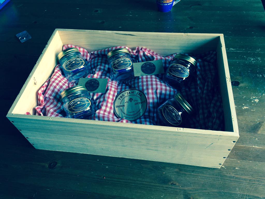 Getting things ready for our first show in two weeks, Eeek! May 3rd at  mojo guitar show in Thirsk!!!