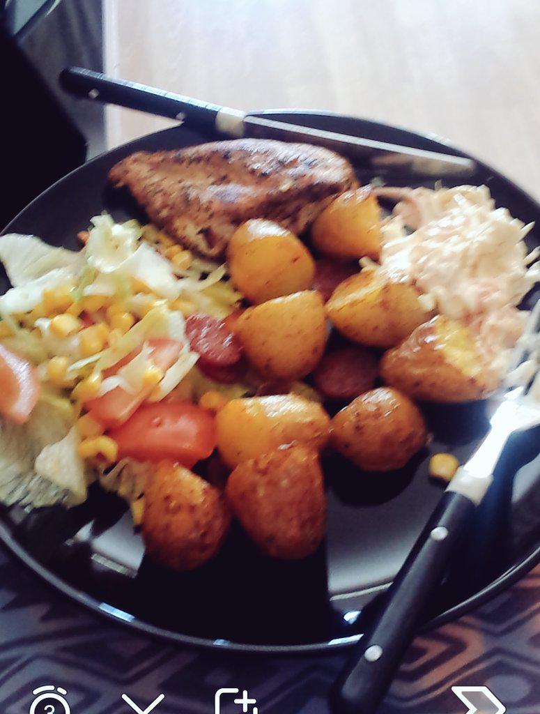 SCDKimba's tweet photo. Yum http://t.co/7k2OBbgLKk