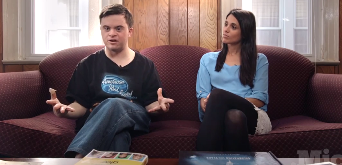 learnforjustice's tweet photo. WATCH: Great episode of "Flip the Script" with @feministabulous as she tackles the r-word.

http://t.co/W4jsrrnGAb http://t.co/TGmTvH04SX
