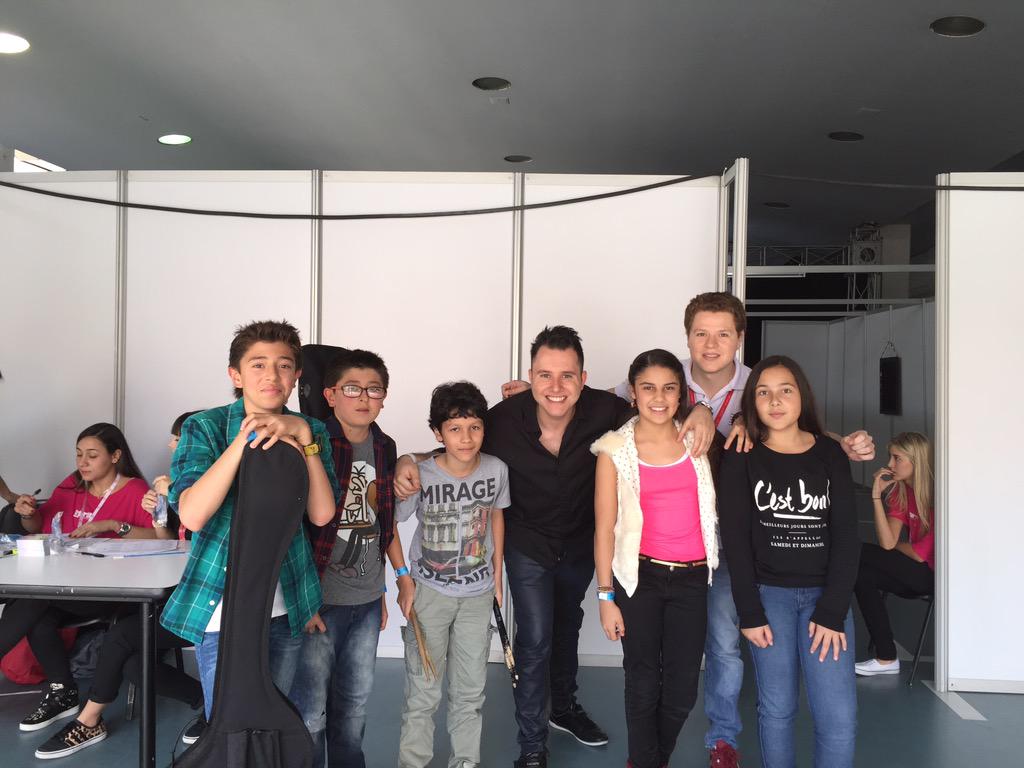TMCmusicompany's tweet photo. @themusikompany listos para comenzar hoy en #OviedoEsMúsica http://t.co/2B1AQGkKav