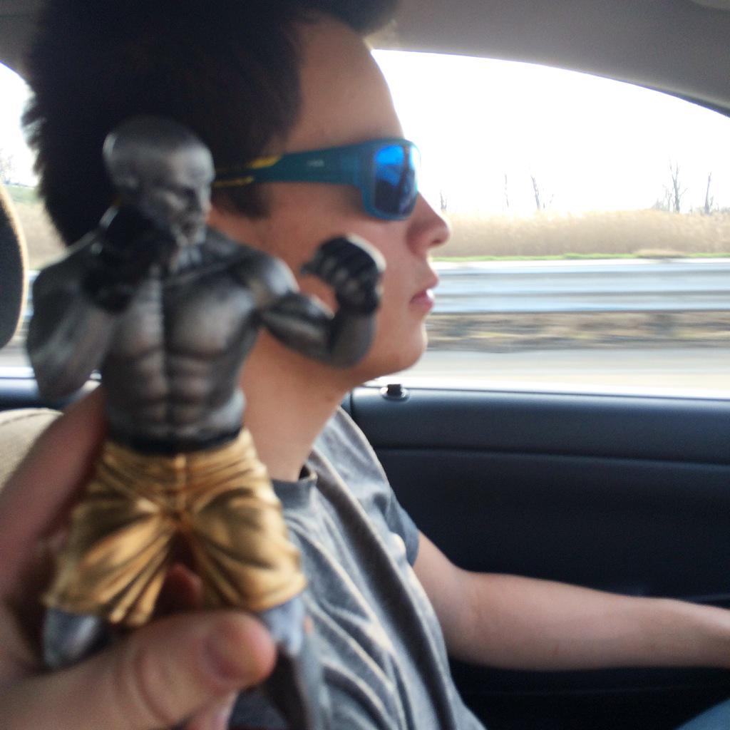 LarkMemmer's tweet image. Going to go Shrek some mugs in Mansfield, Ohio #jujitsu #footlocks #submissiononly