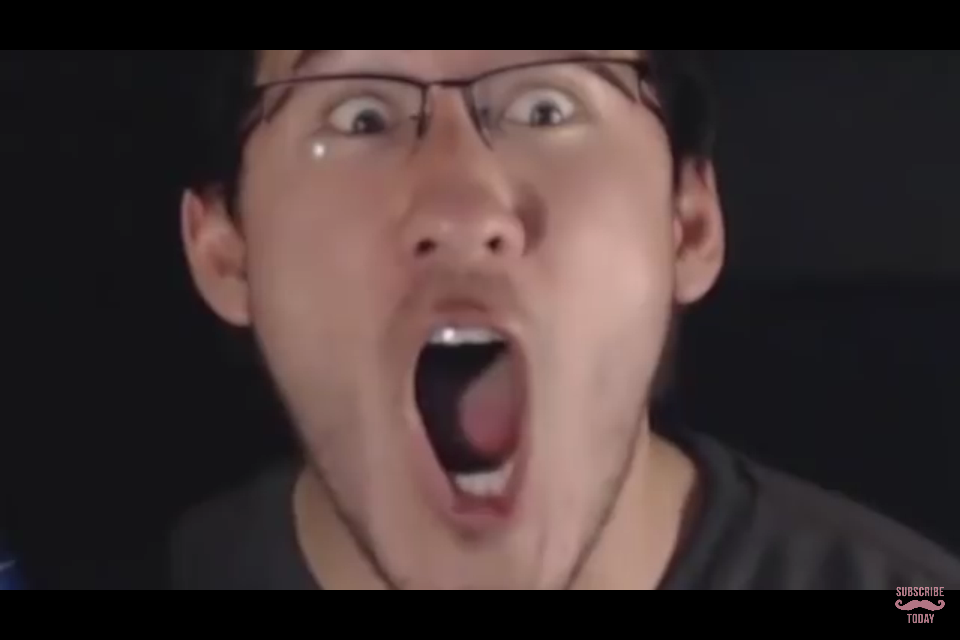 AmayaGoida's tweet photo. Markiplier playing Bunny Brothers Overgrown scene http://t.co/hZa933kWDS