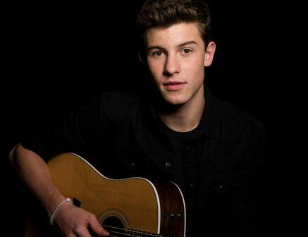 RetweetYouLove's tweet photo. RT if you love @ShawnMendes http://t.co/hLd7rdMdL0