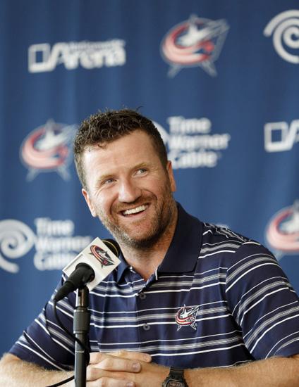 Happy 33rd birthday to the one and only Scott Hartnell! Congratulations 