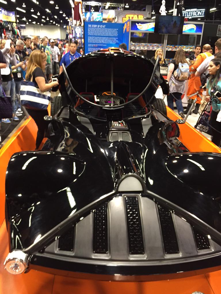 AwesomeGeekShow's tweet photo. @Hot_Wheels are HOT here @SW_Celebration #SWCA - some great new #StarWars ships &amp; cars coming down the pipe. http://t.co/Js29A1eEBs