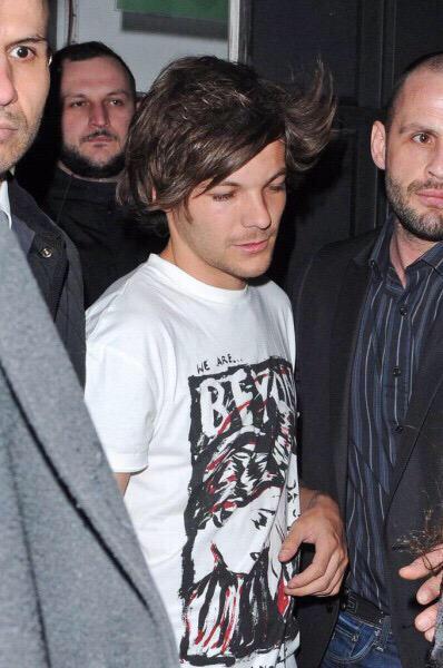 hesfeminist's tweet photo. ME FODE ATÉ INDO EMBORA http://t.co/xZwZc4REVg