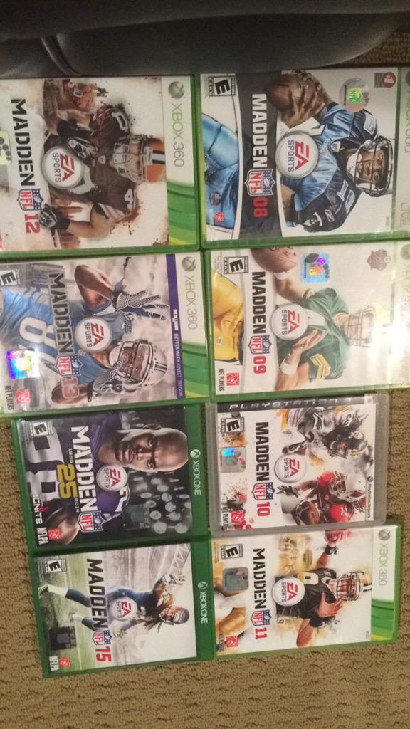 BrosTwitch's tweet photo. Rt if you played these! http://t.co/uE76nXUv72