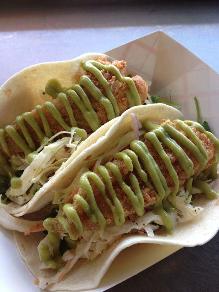 themobilemarlay's tweet photo. Swimming upstream with @Theloadedburger for the KSU Arts Festival today. Come get your Crispy Fish Tacos. #findfinny http://t.co/8CnqgSmDSV