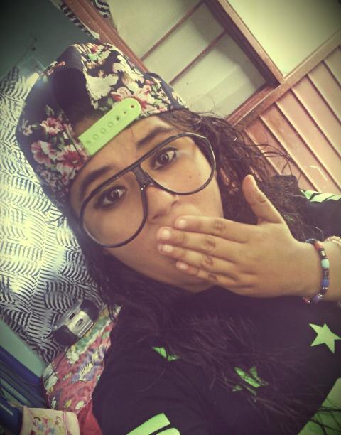 thuchaapariita2's tweet photo. Love this life bitch http://t.co/zerESyoGVr
