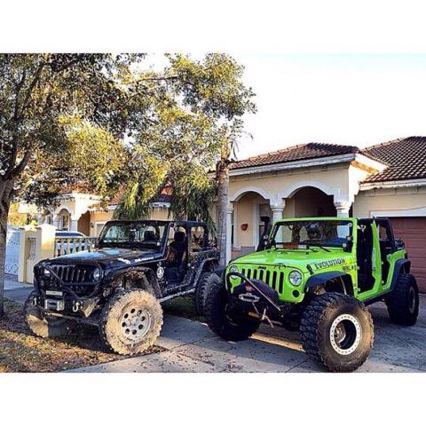 Families that ride together stay together #JeepMafia