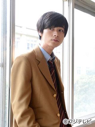 Men S Non No A Twitter 間もなく放送が始まります メンズノンノモデル成田 凌が出演するドラマ She またまた制服衣装の 成田が メンズノンノウェブ限定でドラマについて語っています Http T Co Xctbslxbic Http T Co 8utbpzwby6 Twitter