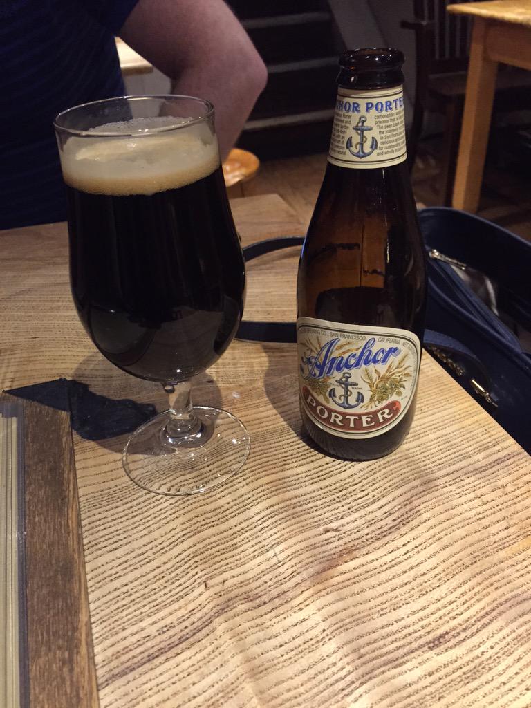 Joe_ikin88's tweet photo. Found the hanging bat completely by accident so thought we'd pop &amp; do a spot of research @bhbeercafe http://t.co/140hrSpbo2