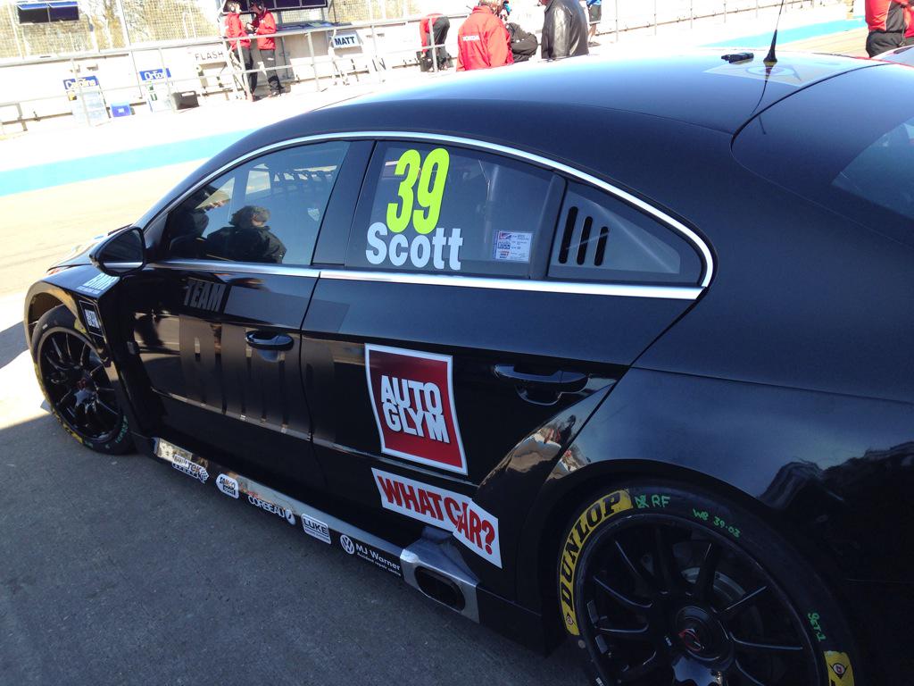 All four cars ready for qualifying with <a href="/autoglym/">Autoglym</a> shine