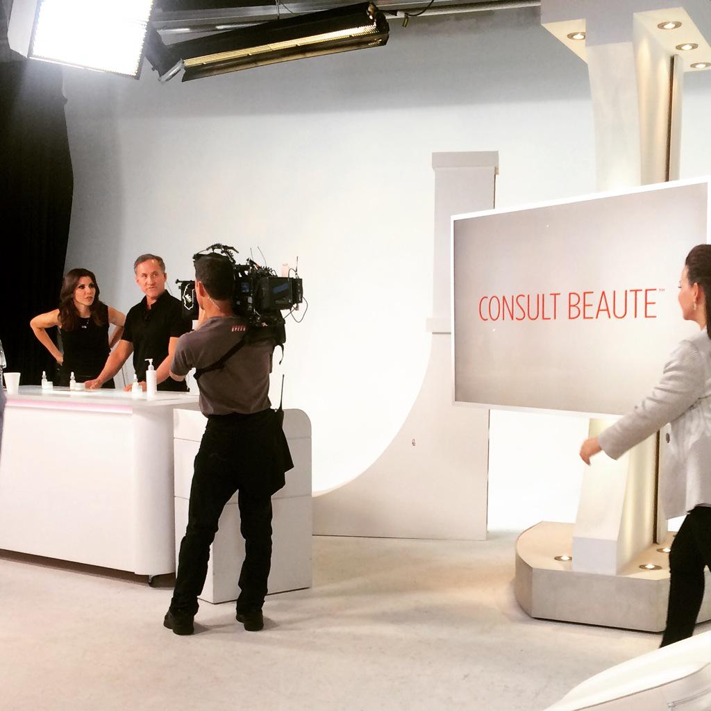 nataliepuche's tweet photo. Look who's getting ready to go LIVE on #EVINE @drdubrow and @heatherdubrow Tune in today at 12 CT #CONSULTBEAUTE http://t.co/nAzIyQZiUP