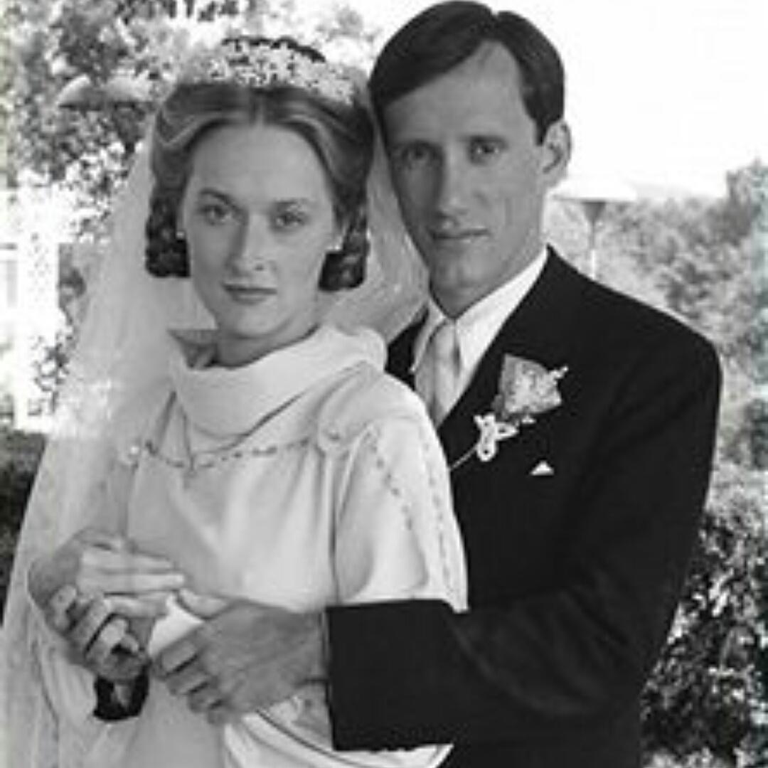 Happy birthday to JAMES WOODS!             