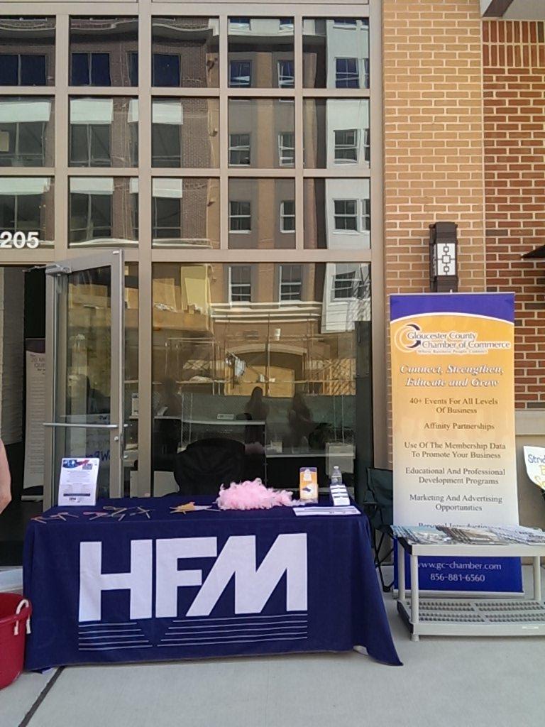 GCCCNJ's tweet image. @SWP_stars #HFMinvestments and @GCCCNJ meeting some nice ppl at #stridesforstudents scavenger hunt 😎😎