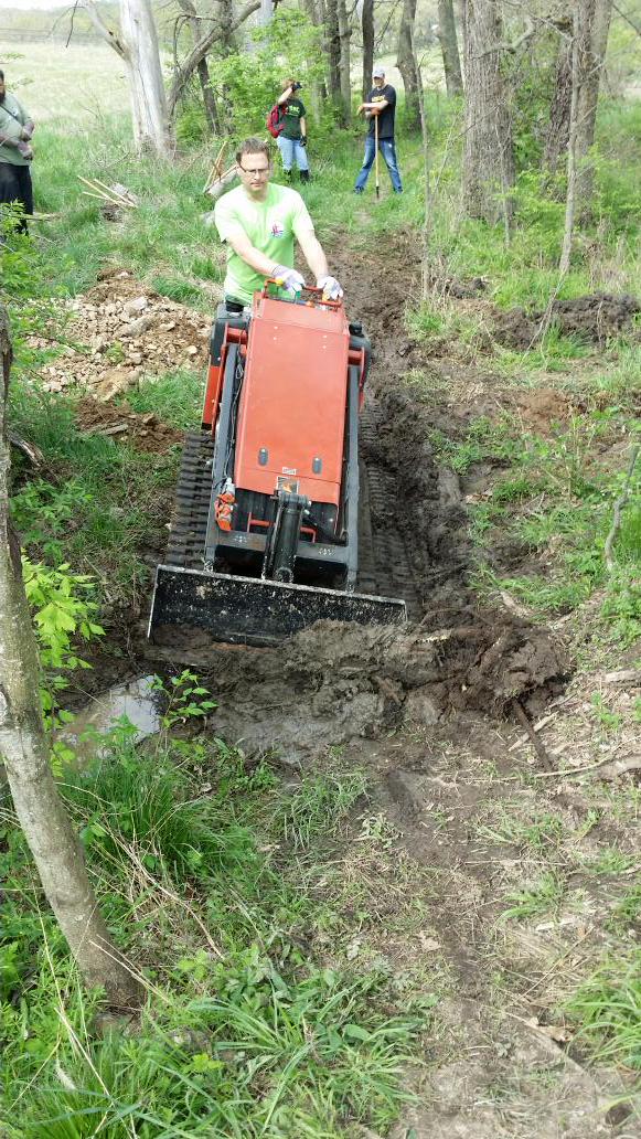 GorcTrails's tweet photo. Prepping the Broem race course. #broem #gorctrails http://t.co/uTKfNFX6B1