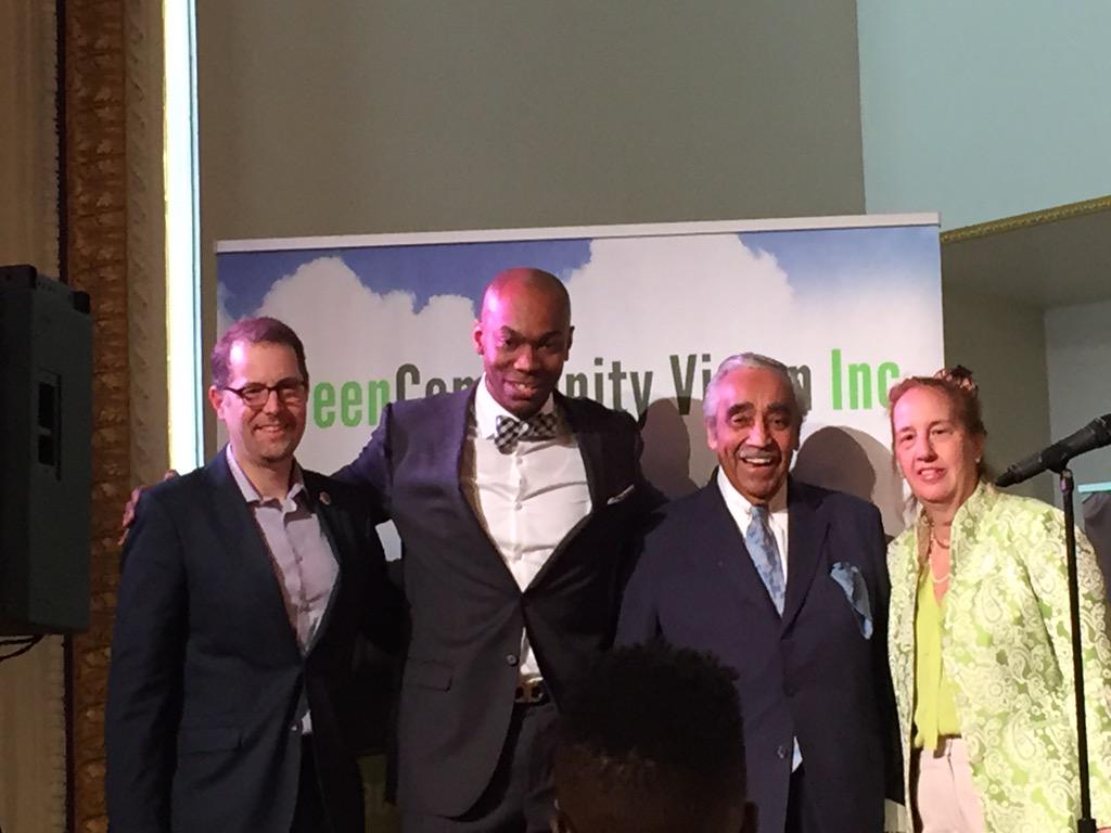 tischfoodcenter's tweet image. Politicians are part of the solution @GreenCommVision #pluggingin