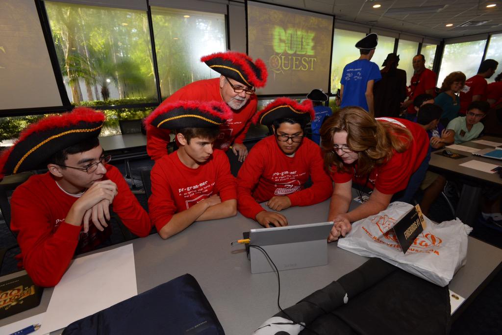 LockheedMartin's tweet image. Arrr ye ready t&apos; code? Coast to coast, students brave the #CodeQuest challenge: lockheedmartin.com/us/aeronautics… #STEM