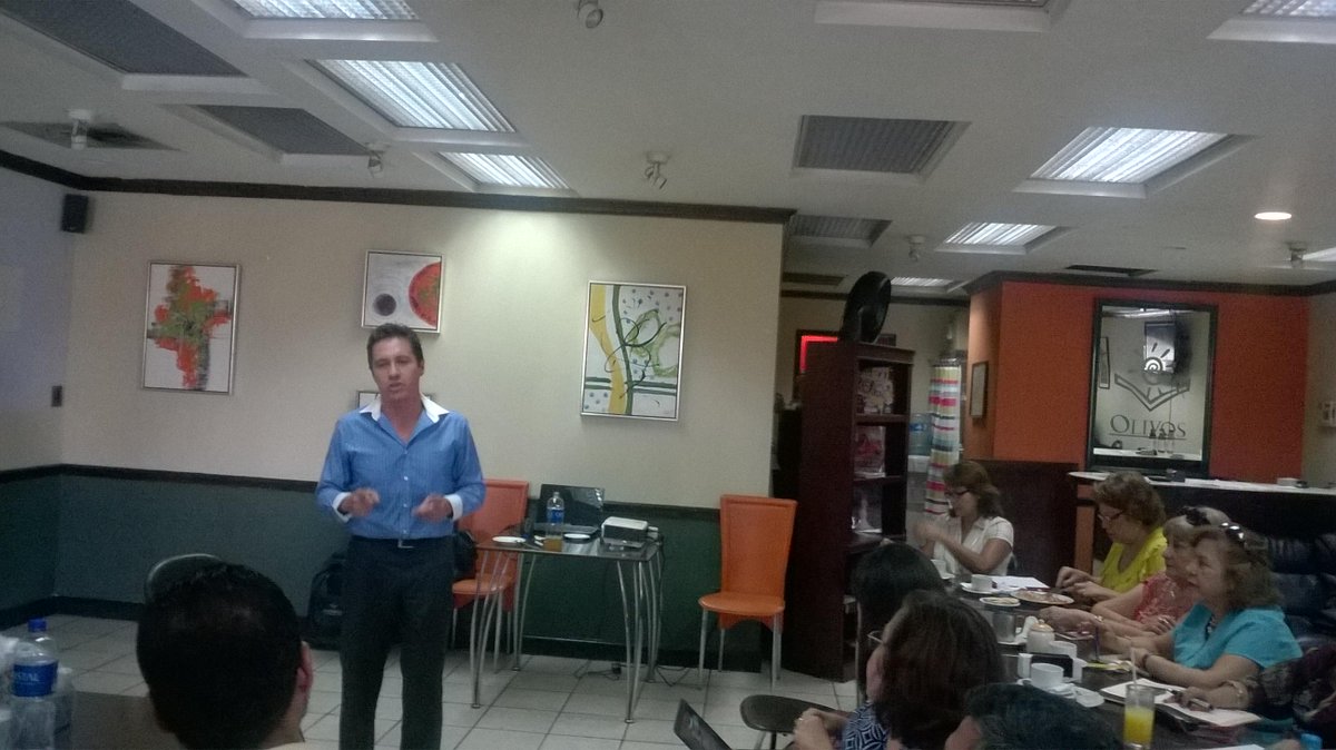 Capacitación con Alberto Casales