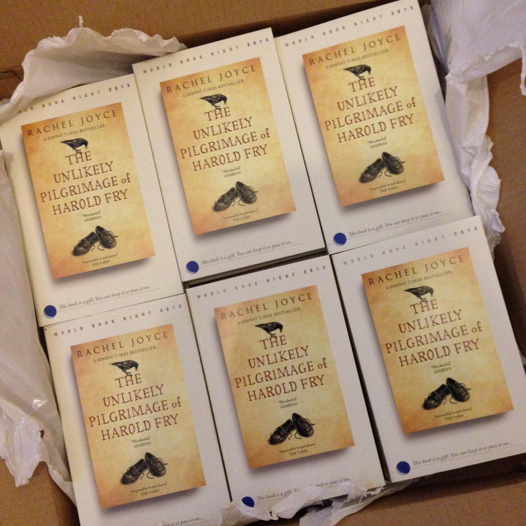 LucyRichards__'s tweet photo. I've collected the books I'll be giving out for @WorldBookNight this coming Thursday at #thepilgrim pub in Kennington http://t.co/YvT3MT5WWQ