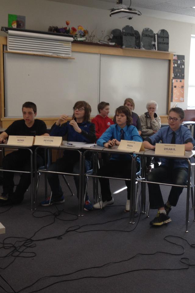 KarolWarner's tweet image. @Lacombejrhigh Round robin games this morning. Reach Provincials today in Red Deer. #triviamasters