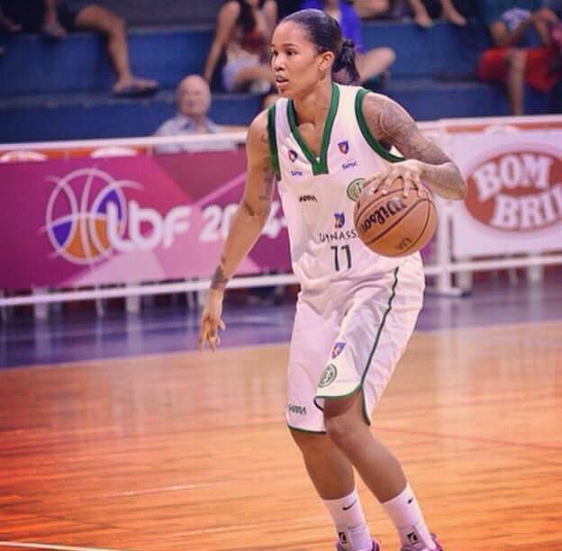 chicagosky's tweet photo. Wishing @tyoung11 good luck as she competes in the Brazilian League Finals today! http://t.co/7dEA7oC2W0